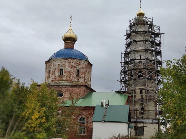 Храм во имя св. Живоначальной Троицы в селе Троицком Сызранского района 1730 года постройки. Одна из старейших церквей на территории Самарской области  