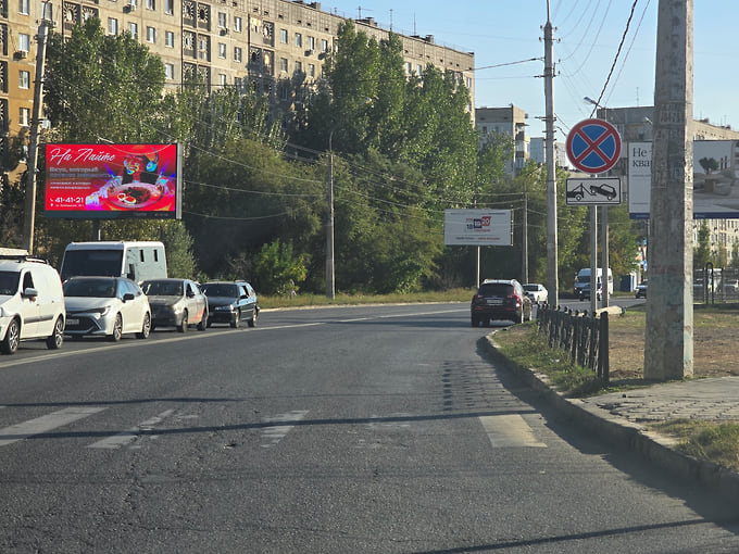 Астраханским водителям ограничили парковку у заправок 
