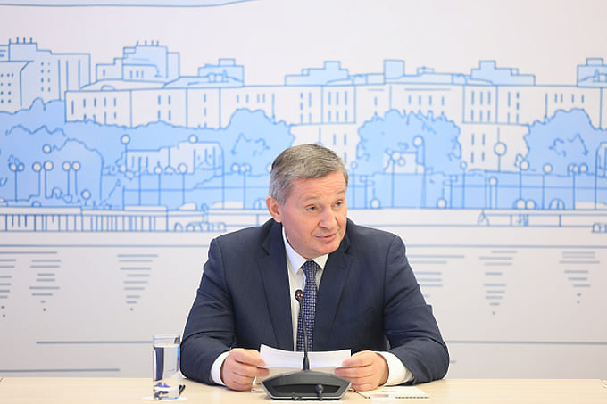 Решение об увеличении выплат за контракт с МО опубликовала пресс-служба губернатора Андрея Бочарова