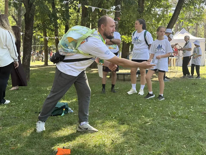 Спортивно-развлекательная программа в День Города собрала и детей, и родителей