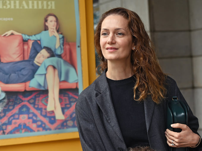 В сериале «Эпидемия» Виктория Исакова сыграла Анну — одну из участниц группы, пытающейся спастись от неизвестного вируса. По словам актрисы, проект не сразу привлек широкое внимание, однако после появления на Netflix пережил резкий рост популярности и вошел в пятерку лидеров платформы