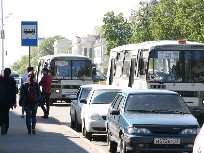 "Уфагортранс" пытаются обязать провести торги для содержания остановок в городе 