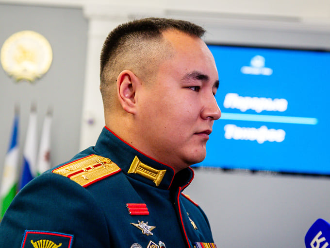 Одним из трех заместителей спикера стал 28-летний герой России Василь Ямалетдинов (фракция «Единая Россия») 