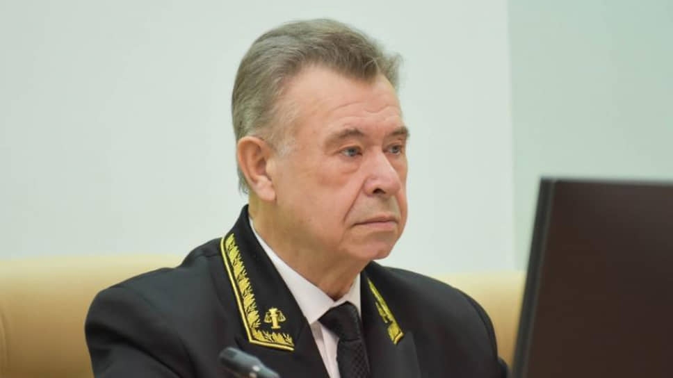 Председатель Липецкого областного суда Александр Карташов