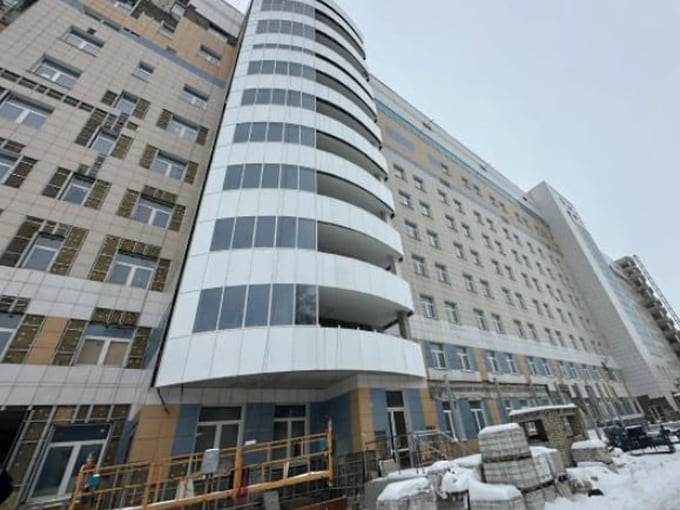 строящееся здание медцентра Орловской областной больницы