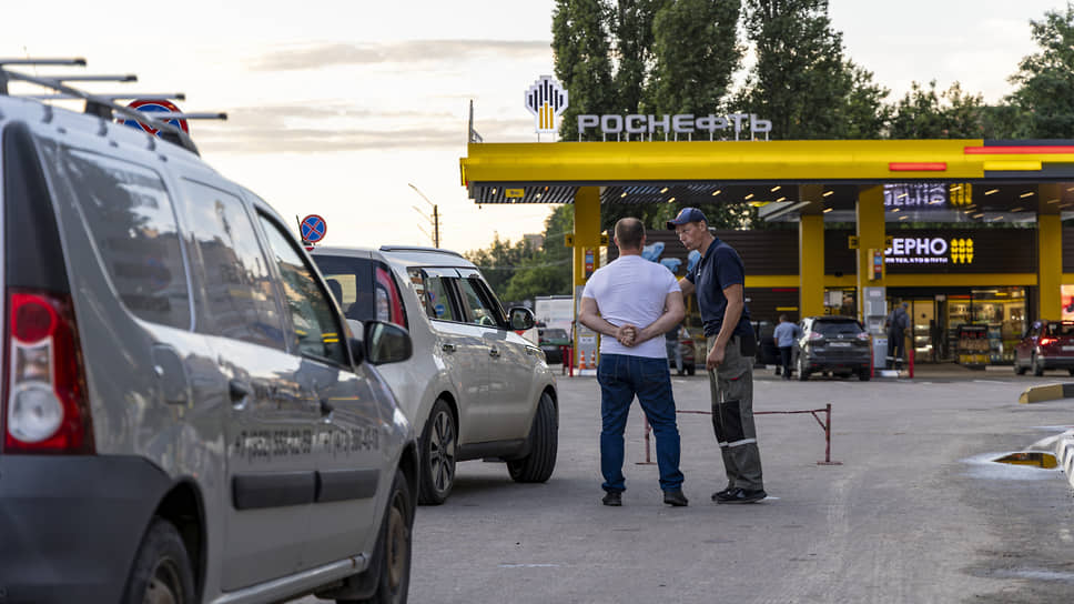 После совещания власти сообщили о внеочередных поставках топлива в регион