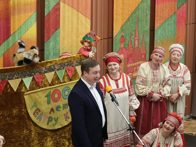 Директор Ярославского ТЮЗа, в который входит театр кукол, Сергей Конев