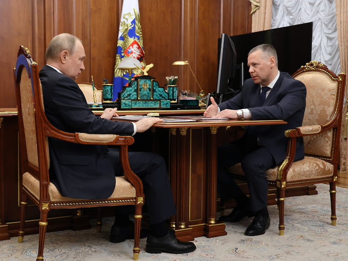 Встреча с президентом Владимиром Путиным, который поддержал строительство третьего автомобильного моста в Ярославле