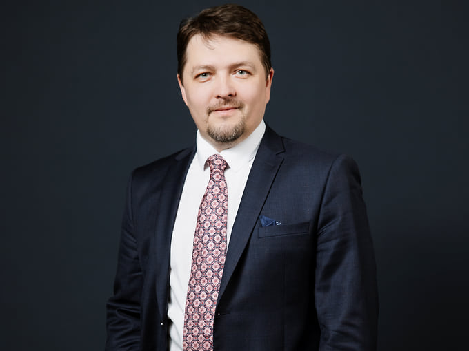 Антон Самохвалов 