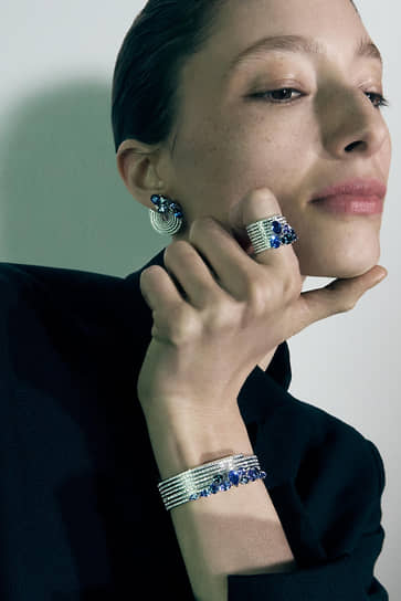 Серьги, кольцо и браслет Blast, Repossi, белое золото, сапфиры, танзаниты, турмалины, бриллианты 