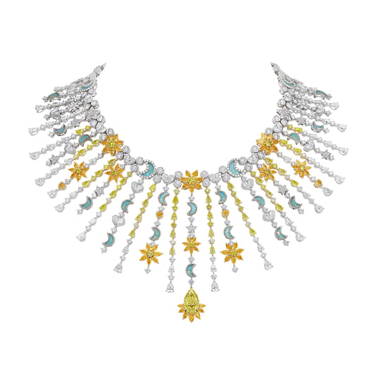 Колье Soleil Céleste, Dior Joaillerie, белое и желтое золото, желтые и бесцветные бриллианты, сапфиры, турмалины, бриллианты, бирюза, опалы 
