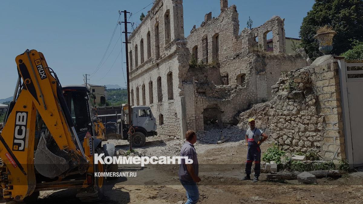 www.kommersant.ru