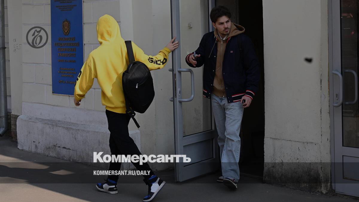 www.kommersant.ru