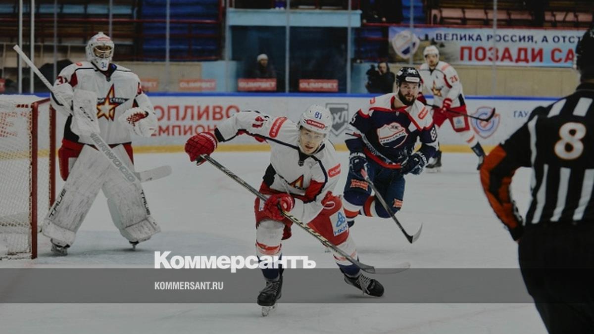 «Ижсталь» проиграла «Кристаллу» в последнем матче выездной серии