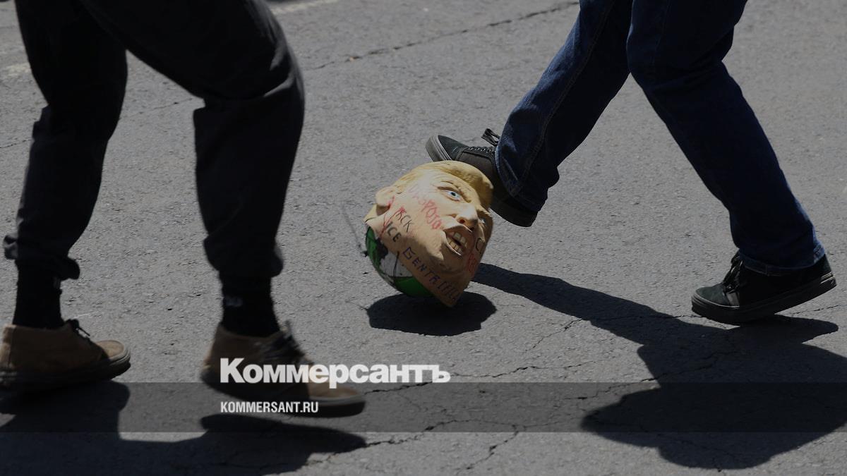 В 16 странах прошли протесты против Трампа и войны в Иране