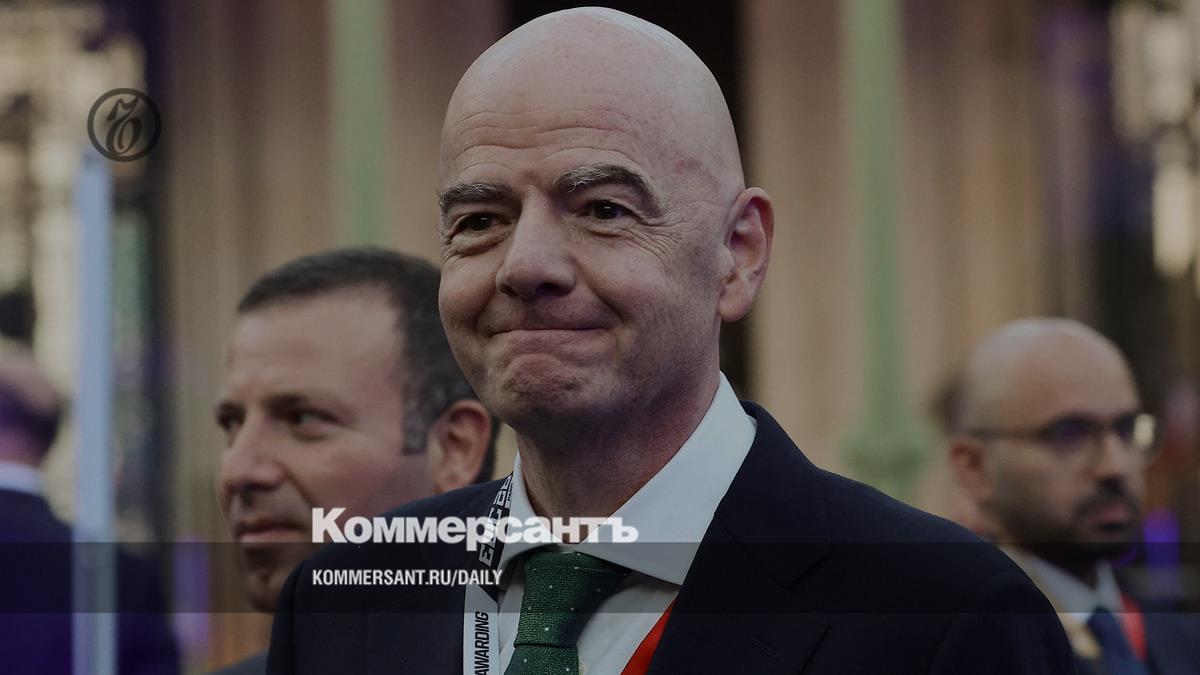 Бывшие футболисты призвали к реформам в FIFA - знаменитости news from Коммерсантъ