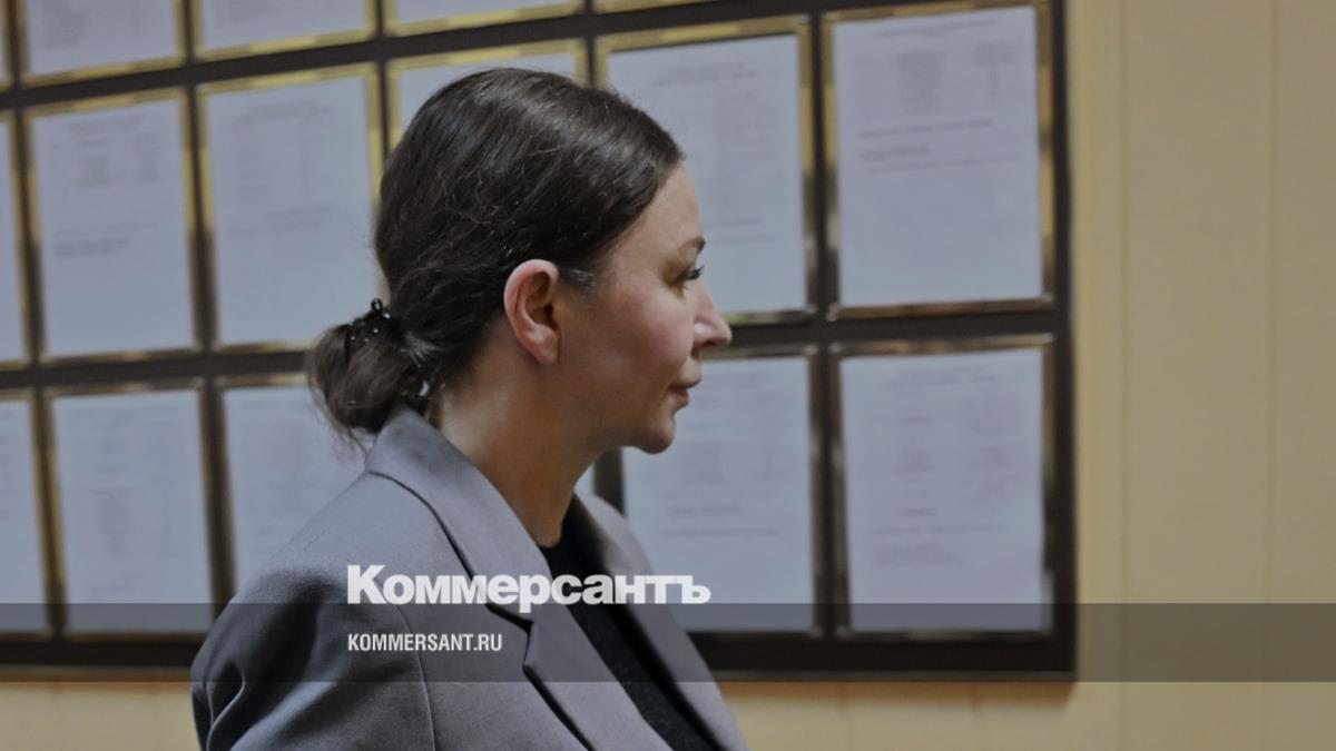 Суд включил налоговый долг Блиновской на 15,5 тыс. рублей в реестр требований