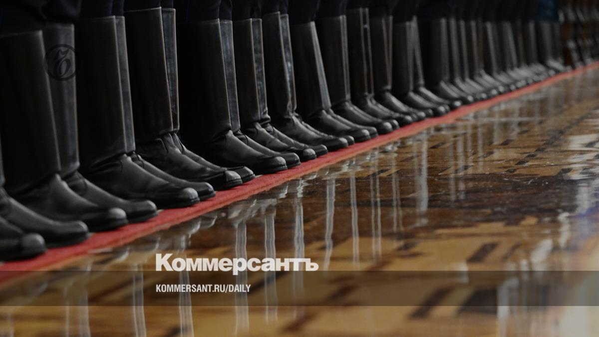 Правительство разрешит командирам заверять сделки военных вместо нотариусов