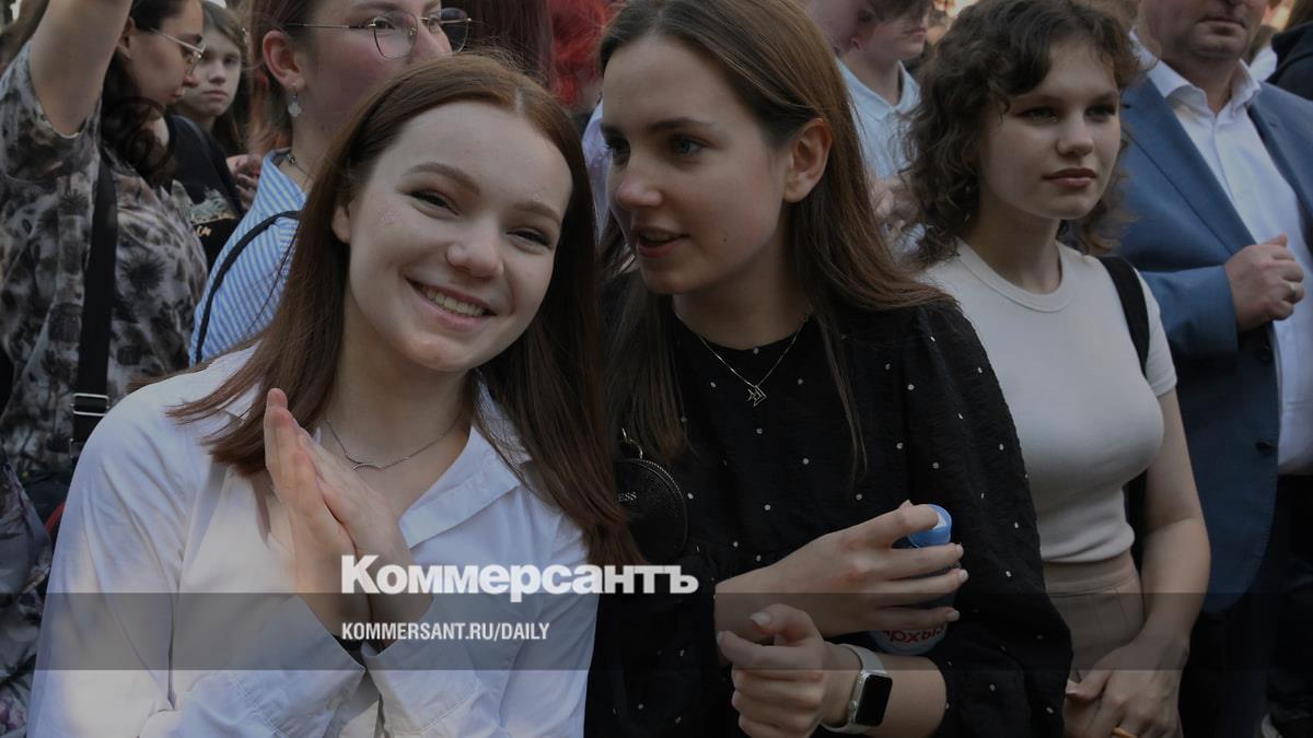 В вузах России после основного набора остались незанятыми 6 тысяч бюджетных мест