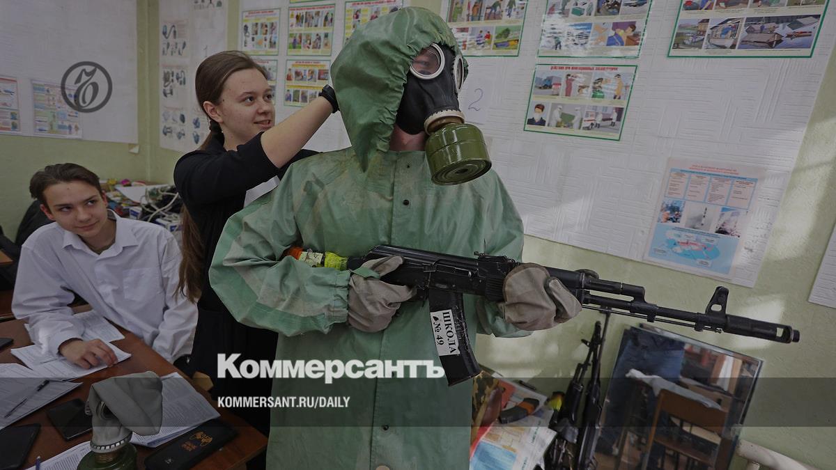 В школах России уроки иностранного языка сократили ради курса духовно-нравственной культуры