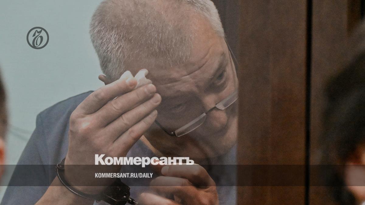 Брат мэра Орла признал вину в хищении 60 млн рублей и получил скидку в полгода