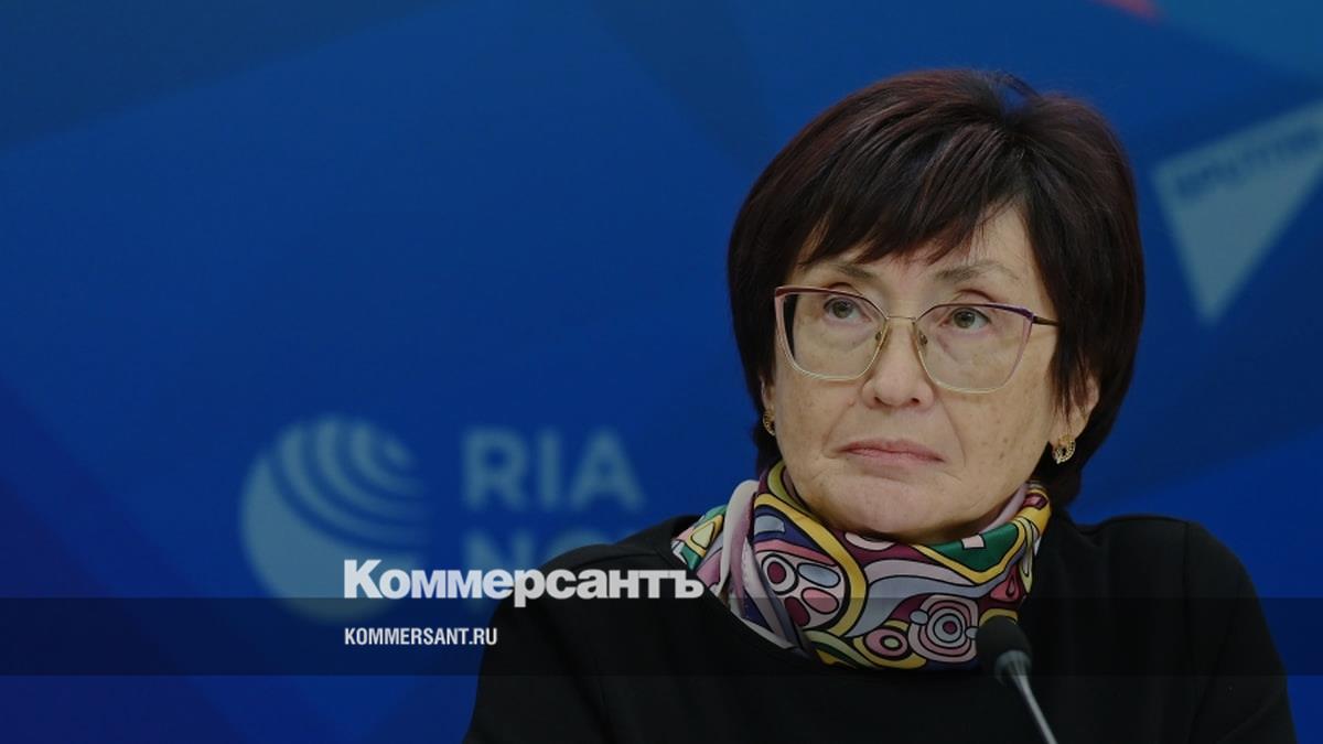 Минприроды объяснило участившиеся выходы медведей к людям неурожаем и свалками