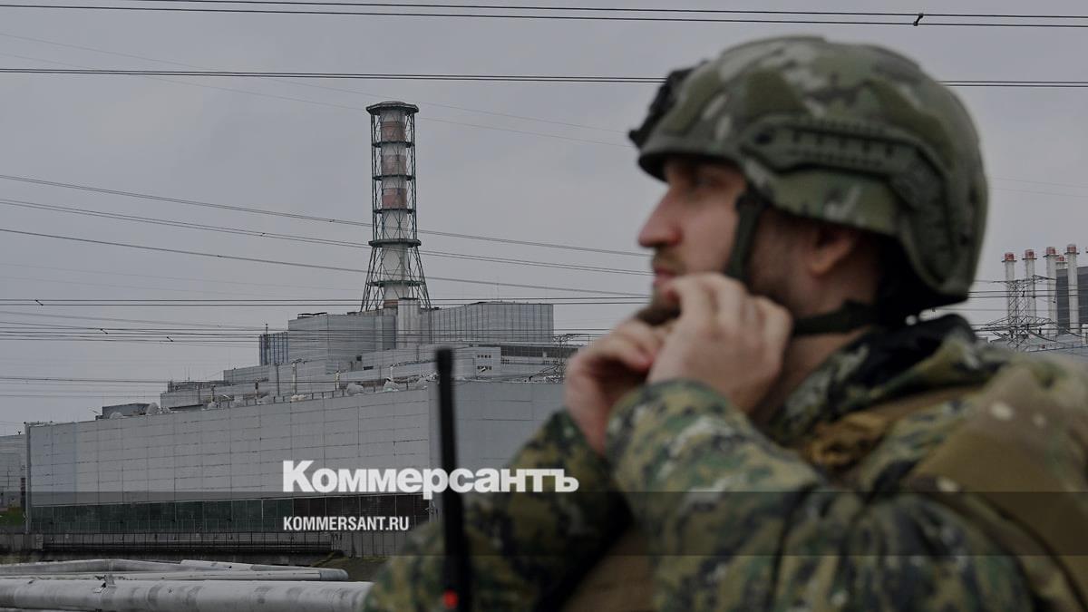 Беспилотник упал на градирню Курской АЭС-2, но станция работает в штатном режиме