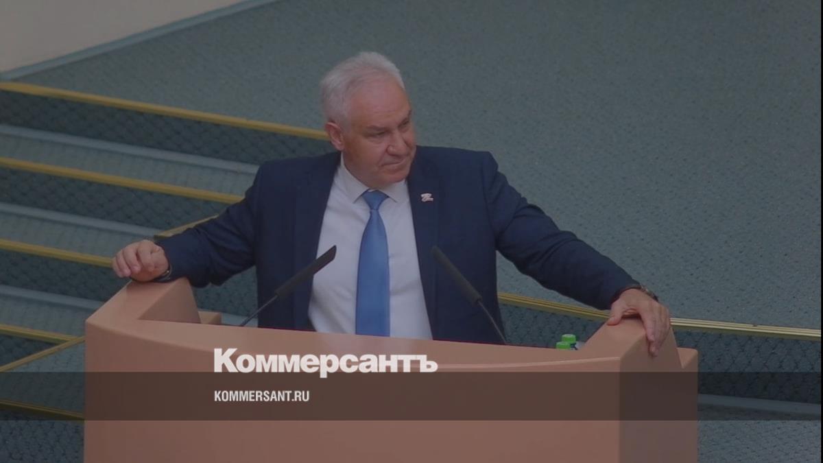 В Саратовской области сократят число депутатов, работающих на постоянной основе