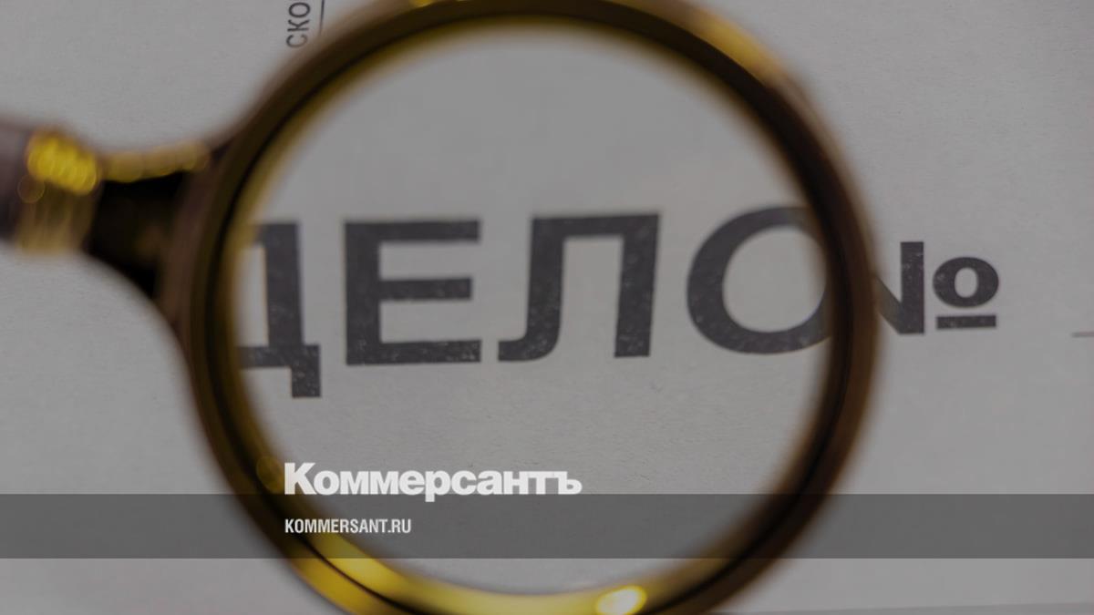 Воронежский облсуд смягчил приговоры бывшим полицейским и членам ОПГ за сутенерство
