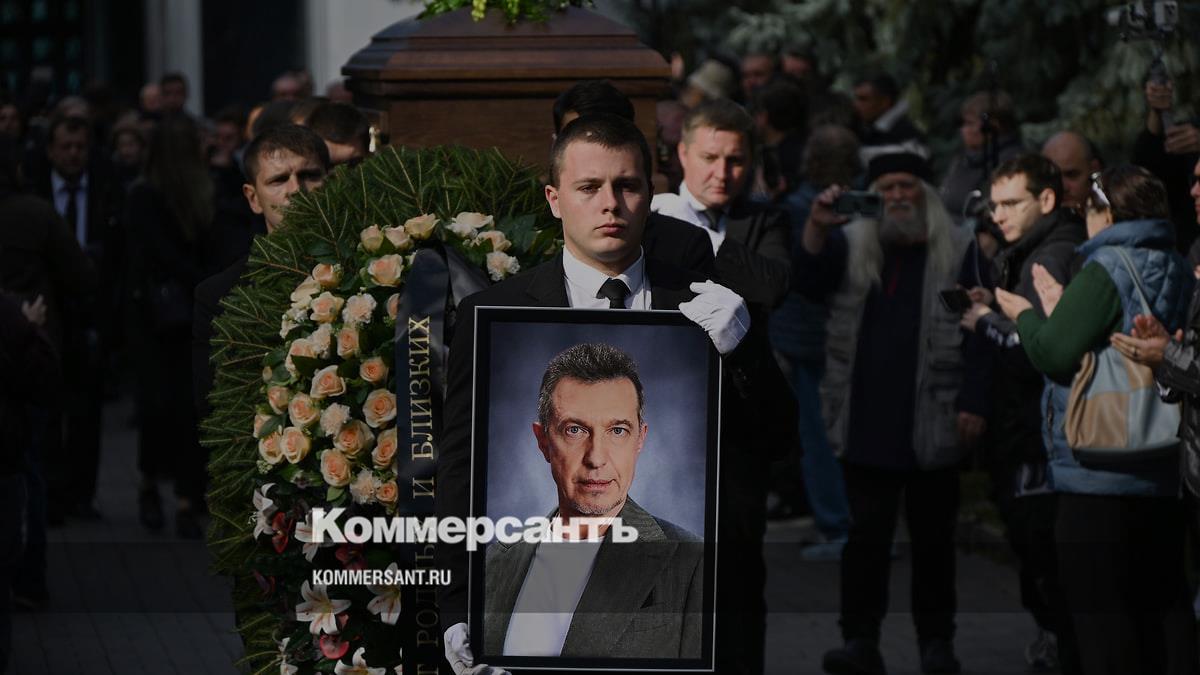 В Москве прошла церемония прощания с музыкальным критиком Сергеем Соседовым