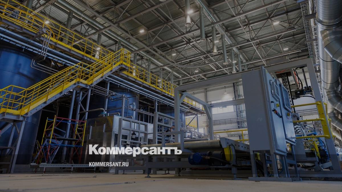 На завод «Полипласт-УралСиб» завезли бисфенол А для выпуска эпоксидных смол