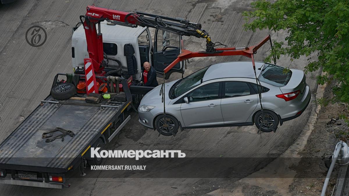 Правительство не поддержало отмену платы за эвакуацию автомобилей
