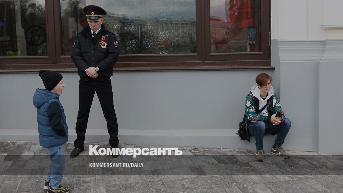 Думский комитет отклонил законопроект об изоляции детей в центрах МВД за мелкие проступки
