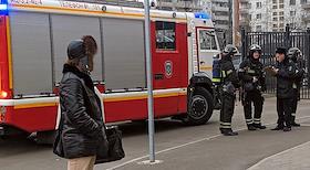 Пожар на складе тканей в районе Чертаново Центральное