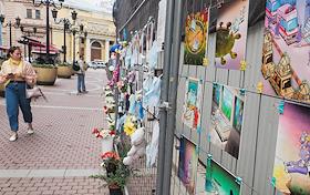 Мемориал врачам на Садовой улице в Санкт-Петербурге