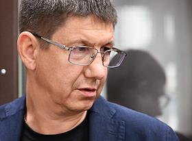Рассмотрение дела бывшего генерального директора футбольной школы Чертаново Николая Ларина, обвиняемого в особо крупном мошенничестве, в Замоскворецком районном суде