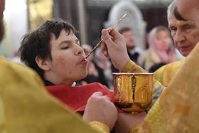 XI Общецерковный съезд по социальному служению. Божественная литургия в Храме Христа Спасителя