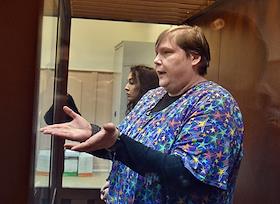 Оглашение приговора журналистке Александре Баязитовой и медиатехнологу Ольге Архаровой, обвиняемым в вымогательстве у топ-менеджера Промсвязьбанка в Басманном районном суде
