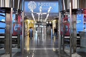 Генеральный директор ПАО 'Россети Ленэнерго' Игорь Кузьмин во время интервью в офисе компании