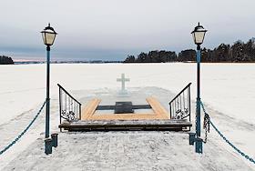Жанровые фотографии. Валдайский Иверский Богородицкий Святоозерский мужской монастырь