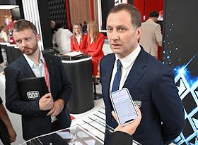 XXIX Петербургский международный экономический форум (ПМЭФ) 2026 в конгрессно-выставочном центре 'Экспофорум'. Церемония подписания соглашение о проведении Недели звезд хоккея между Континентальной хоккейной лигой (КХЛ) и хоккейным клубом 'Динамо' (Минск)